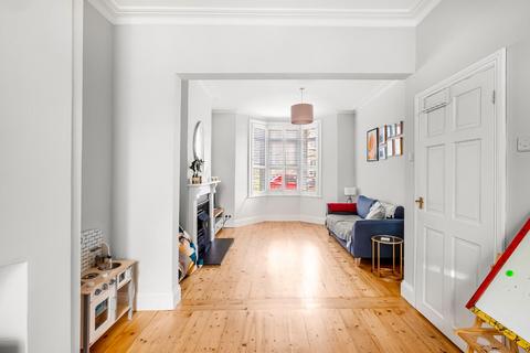 35 Almorah Road, Bristol, BS3 4QQ