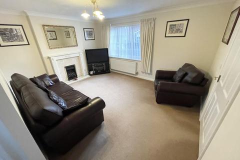 3 bedroom detached bungalow for sale - Harness Close, Hempsted, Gloucester