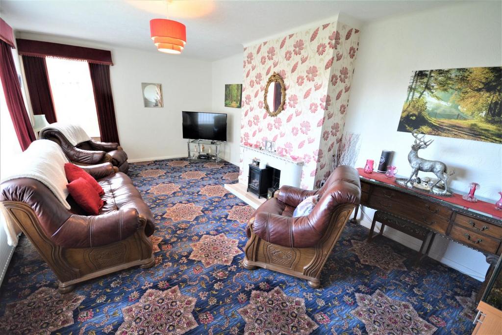 Westmoor Close, Spennymoor 2 bed detached bungalow £240,000