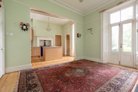2 Park Place, Edinburgh, EH6 4LB