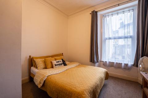 1 bedroom ground floor flat for sale - Molesworth Road, Stoke