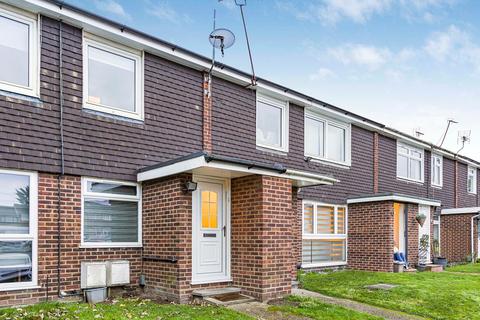 86 Davison Drive, Cheshunt, Waltham Cross, EN8 0SX