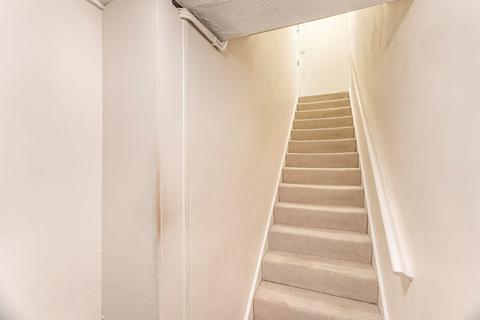 86 Davison Drive, Cheshunt, Waltham Cross, EN8 0SX