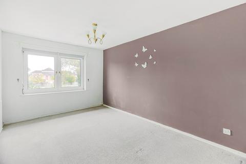 86 Davison Drive, Cheshunt, Waltham Cross, EN8 0SX