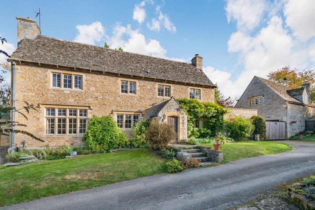 Steels Lane, Cherington... 3 bed detached house - £1,250,000