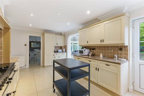 undefined, Mancroft Road, Aley Green, LU1