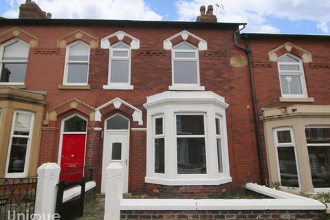 3 bedroom terraced house for sale - Hesketh Place,  Fleetwood, FY7