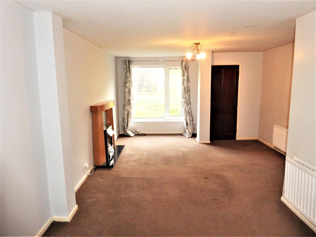Higher Reedley Road, Brierfield, BB9 2 bed semidetached house £625