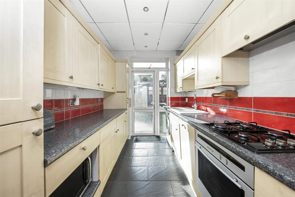 Horncastle Road, Lee, SE12 3 bed semidetached house £550,000