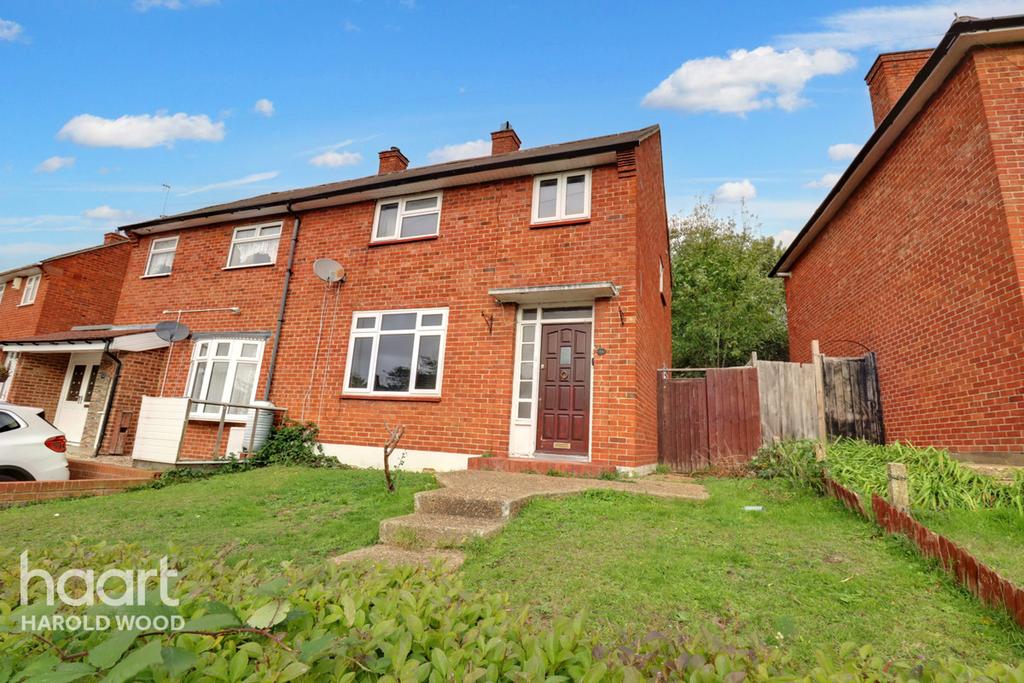 Stratton Road, Romford 3 bed end of terrace house for sale £350,000