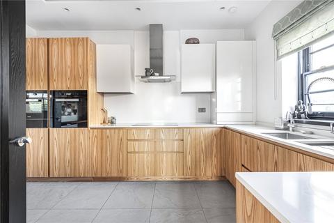 3 bedroom apartment for sale, Camlet Way, Hadley Wood, Hertfordshire, EN4