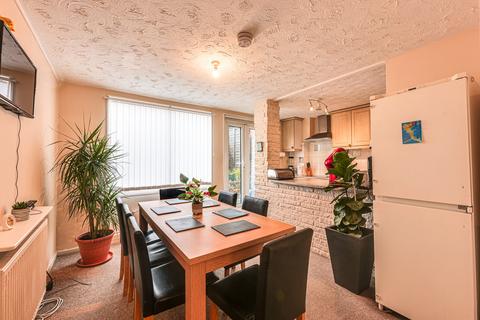 3 Jones Close, Southend-on-sea, SS2 6PF