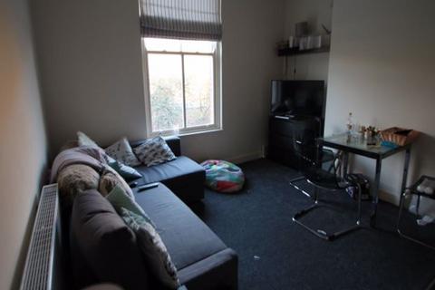 2 bedroom house to rent, 30 Hanover Square, Leeds