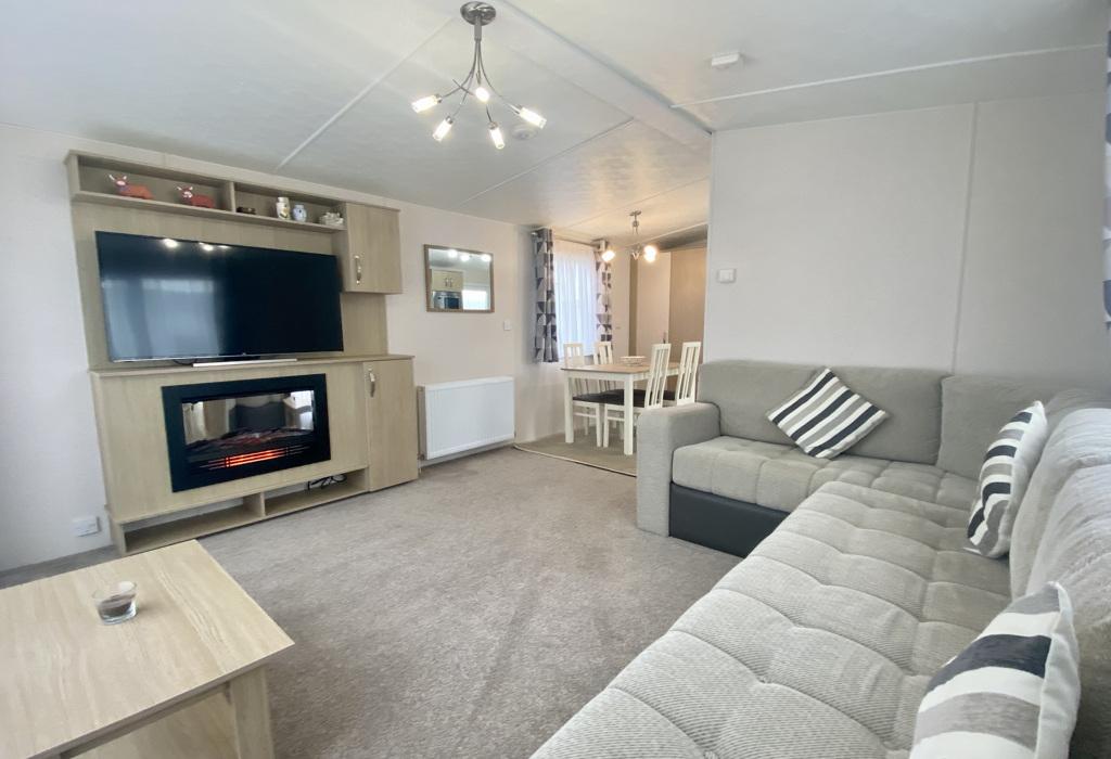Caravan K2, Lossiemouth Bay Holiday Park, Lossiemouth, Moray 2 bed park