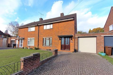 72 Fleming Road, Winchester, SO22 6EE