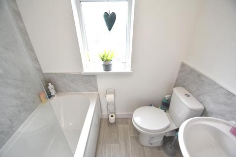 96 Pontefract Road, Featherstone, Pontefract, WF7 5AP