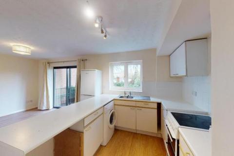 1 bedroom ground floor flat to rent, 12 Heron Wharf, Castle Marina, Nottingham , NG7 1GF