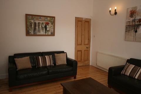 2 bedroom flat to rent, Oban Drive, North Kelvinside, Glasgow, G20