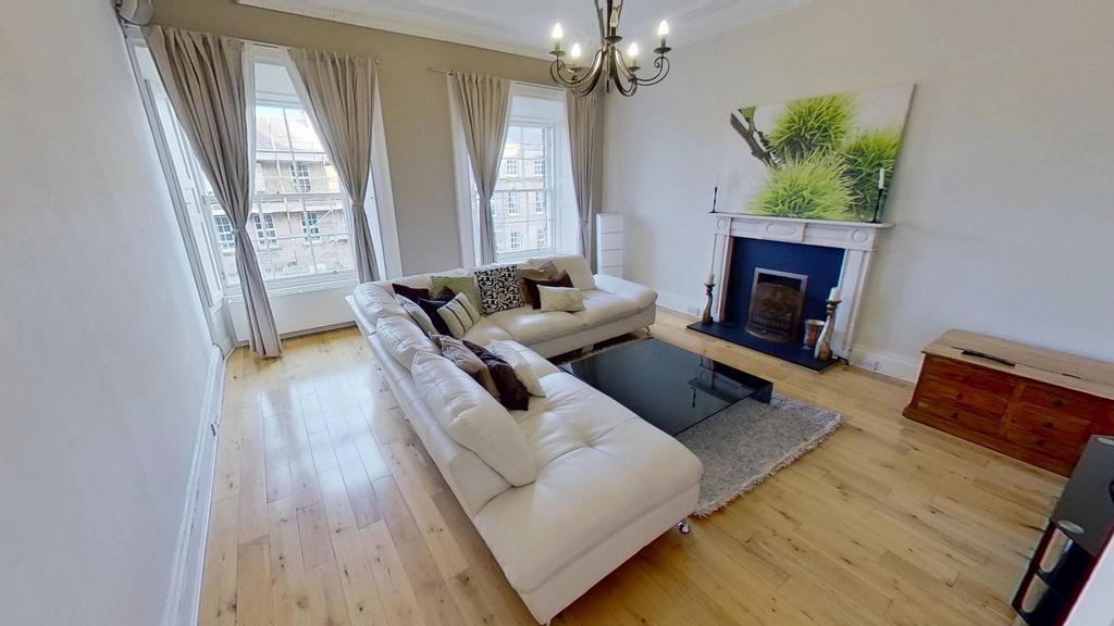 Apartment in Edinburgh - View 2
