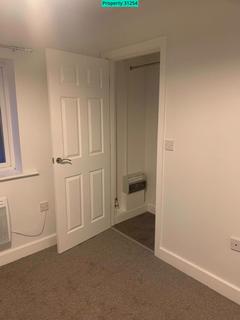 1 bedroom apartment to rent - Caldercliffe Road, Huddersfield, HD4 7QA