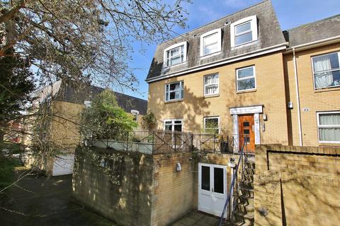 2 bedroom flat to rent, St Cross, Winchester, Part Furnished
