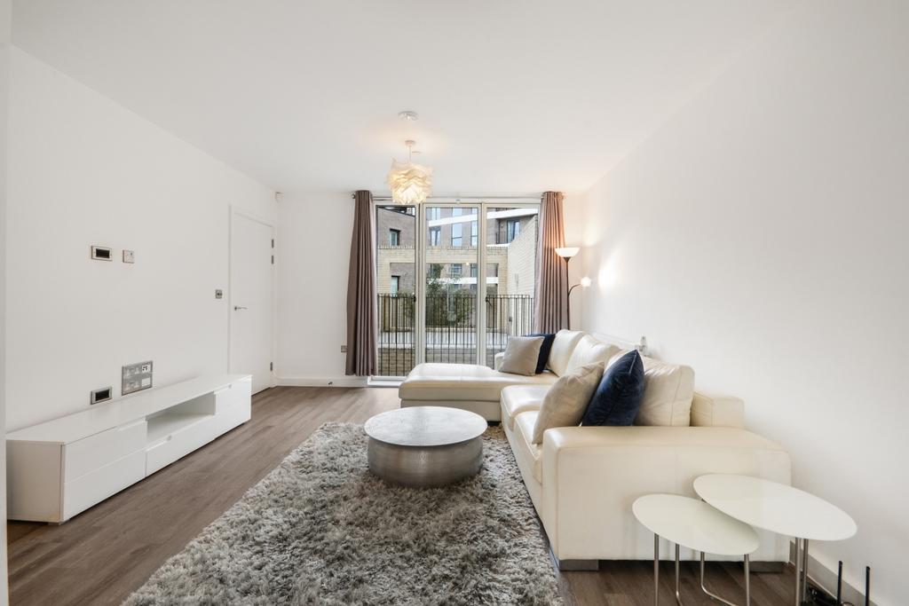 Keirin Road, Chobham Manor, London, E20 4 bed townhouse for sale £