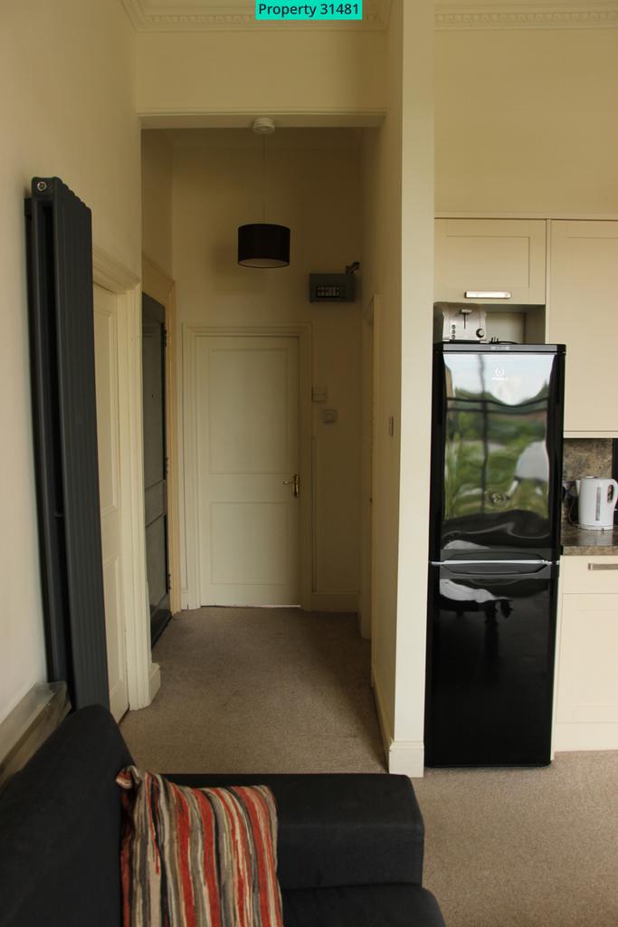 Hall to Bedroom 2