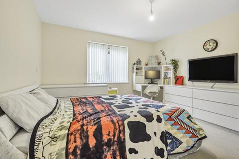 Flat 3, 3 Tidman Road, Reading, RG2 0DB