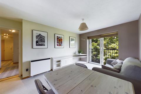 35 Blackthorn Close, Cambridge, CB4 1FZ