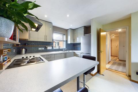 35 Blackthorn Close, Cambridge, CB4 1FZ