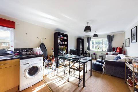 2 bedroom maisonette for sale - Crowland Way, Cambridge