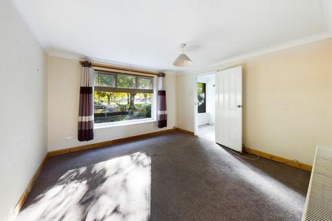 12 Lawrence Way, Cambridge, CB4 2PR