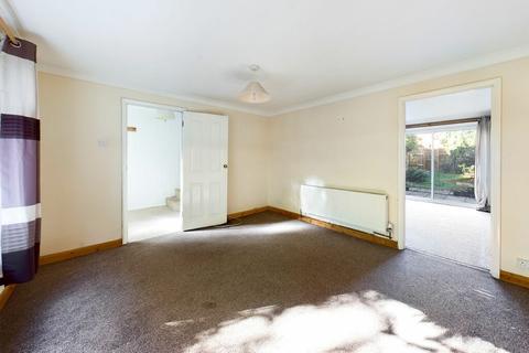 12 Lawrence Way, Cambridge, CB4 2PR