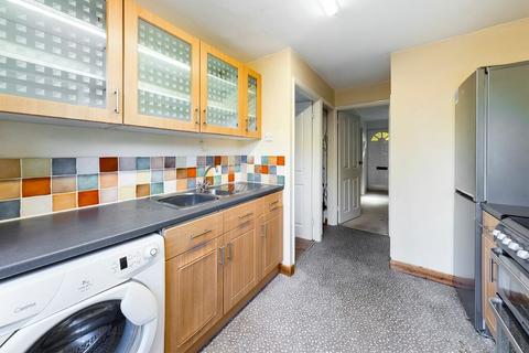 12 Lawrence Way, Cambridge, CB4 2PR
