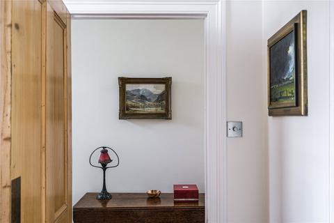 5 Coleman Fields, London, N1 7AG