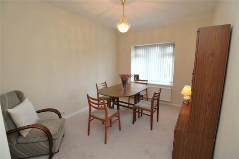 61 Birch Avenue, Wirral, CH49 4LS