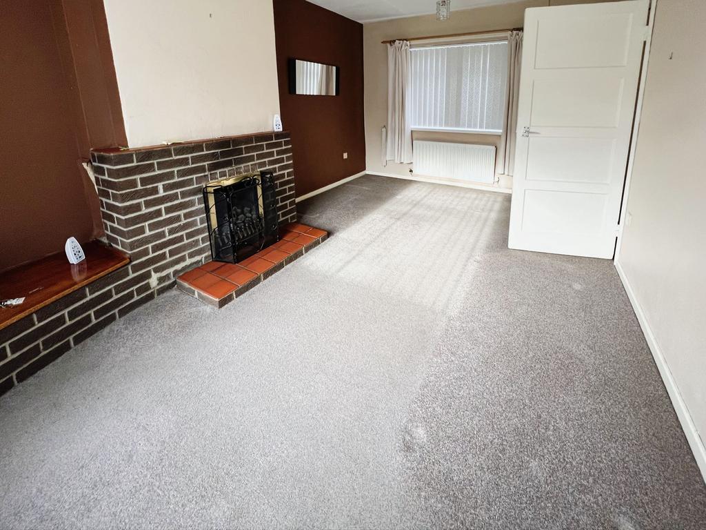 Hillary Avenue, Forest Hall... 2 bed semidetached house £120,000