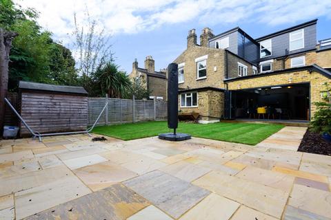 303 Ivydale Road, London, SE15 3DZ