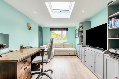 303 Ivydale Road, London, SE15 3DZ