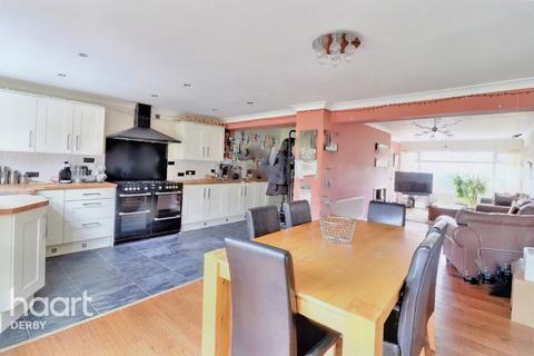 4 bedroom detached house for sale - Willson Avenue, Derby