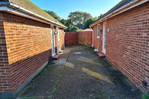 14 Barnsfield Crescent, Totton, Southampton, SO40 8BW