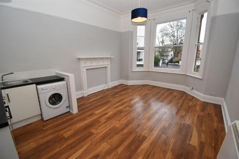 1 bedroom private hall to rent, 2 Albany Terrace, Leamington Spa