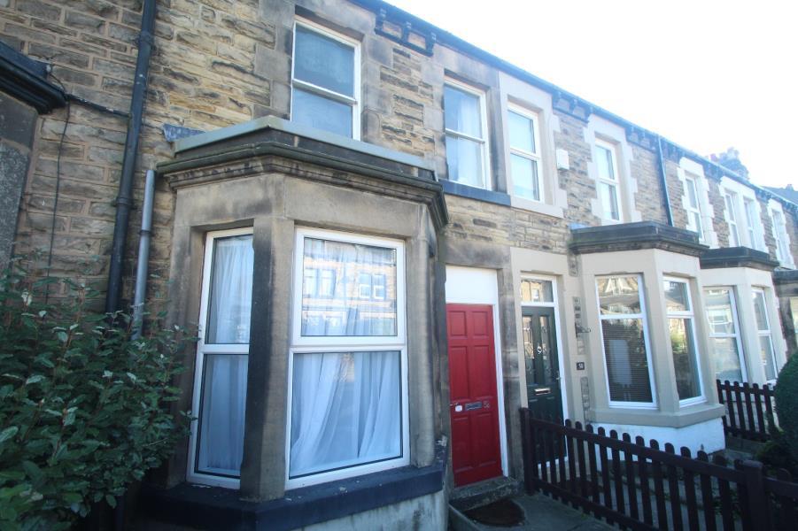 MAYFIELD GROVE, HARROGATE, HG1 5EY 2 bed terraced house £850 pcm (£
