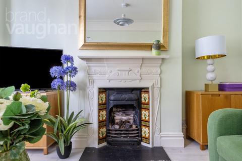 4 bedroom terraced house for sale, Belle Vue Gardens, Brighton, East Sussex, BN2