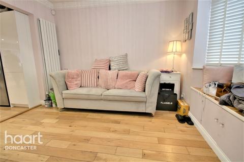 74 Briar Road, Armthorpe, Doncaster, DN3 2DN