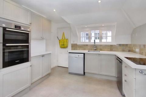 5, Darrington Springfield Road, Camberley, GU15 1AB