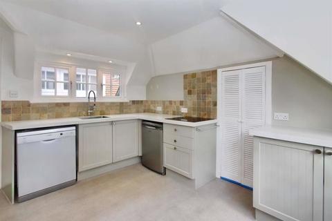 5, Darrington Springfield Road, Camberley, GU15 1AB