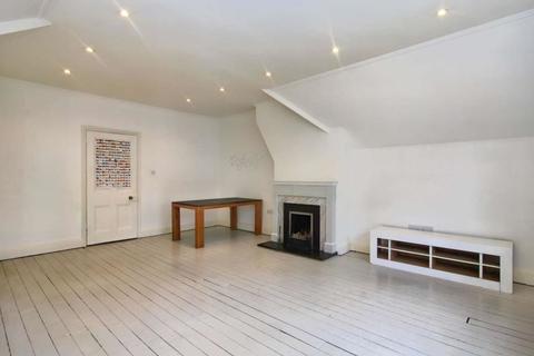 5, Darrington Springfield Road, Camberley, GU15 1AB