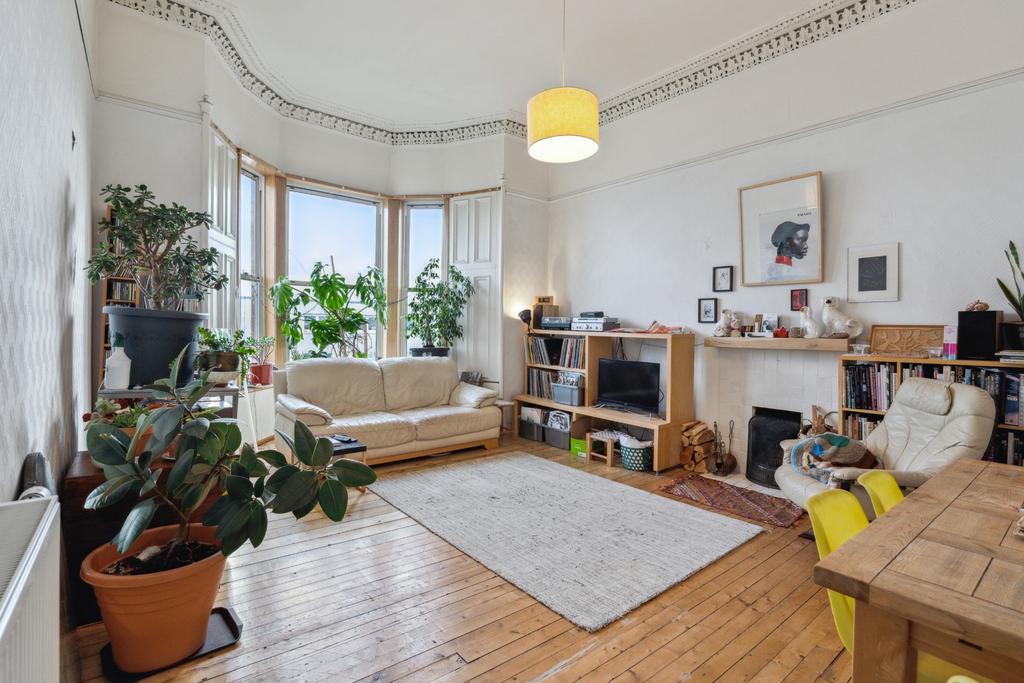 Stanmore Road, Flat 2/2, Mount... 4 bed flat £239,000