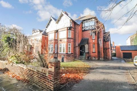 7 bedroom semi-detached house to rent, BILLS INCLUDED - Bainbrigge Road, Headingley, Leeds, LS6